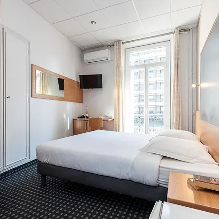 Modern Waikiki Szálloda 2*