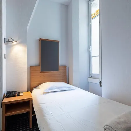 Szálloda Modern Waikiki Cannes